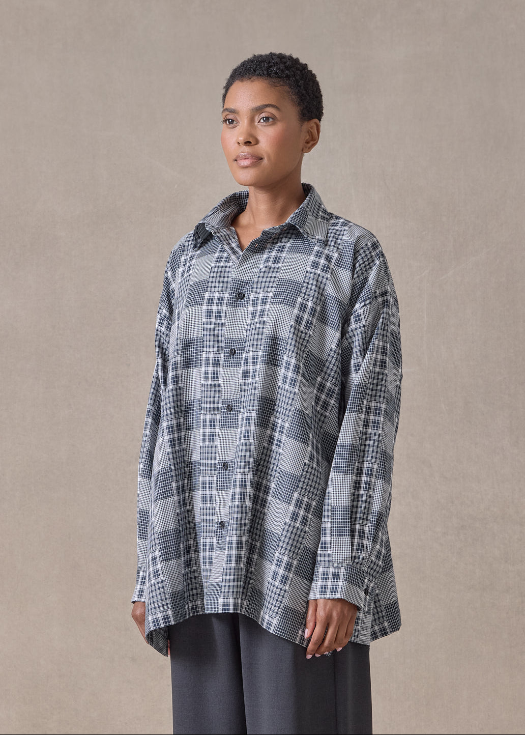 cotton slim a-line shirt with collar and stepped insert - long (navydark)
