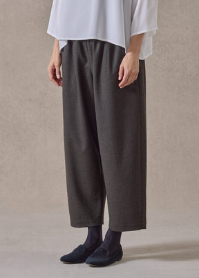 wool flannel japanese trouser (darkmoss)