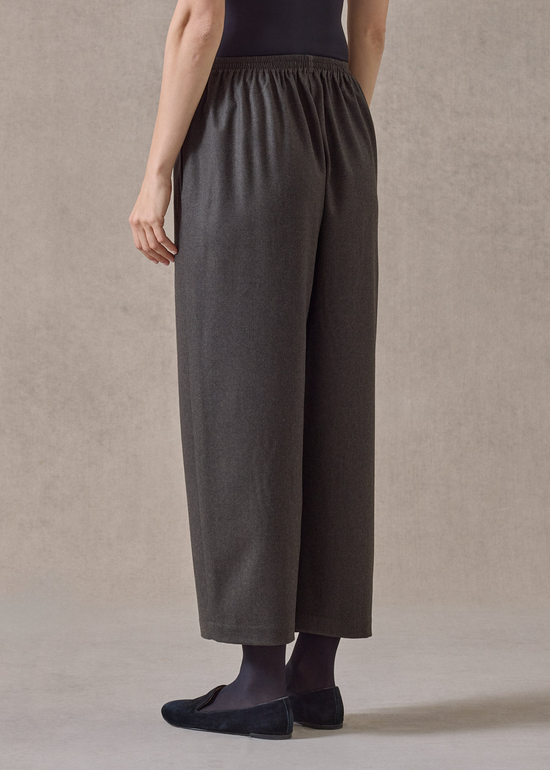 wool flannel japanese trouser (darkmoss)