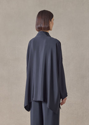 midweight silk crepe wide longer back double stand collar shirt-mid plus (midnight)