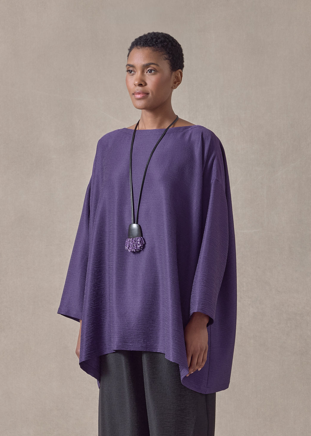 midweight silk plissé wide a-line scoop neck top - long (tincture)