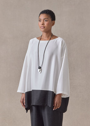 midweight silk plissé wide a-line scoop neck top - long (white/black)