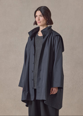 cotton mix smaller front larger back high neck raincoat with button away hood - long plus (navydark)