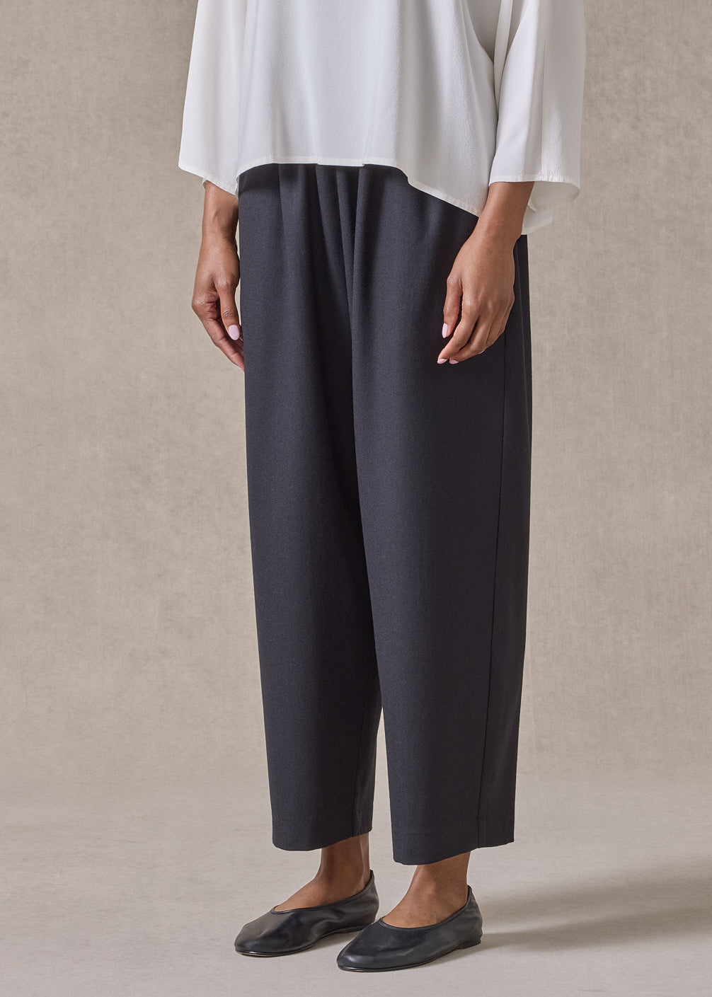 wool flannel japanese trouser (black)