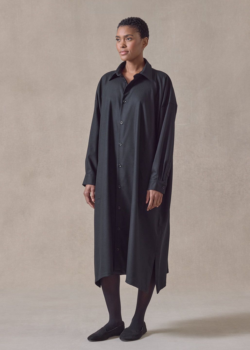 wool cashmere wide a-line shirt dress with collar (black)