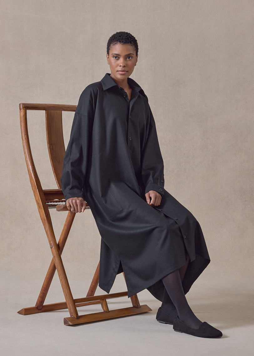 wool cashmere wide a-line shirt dress with collar (black)