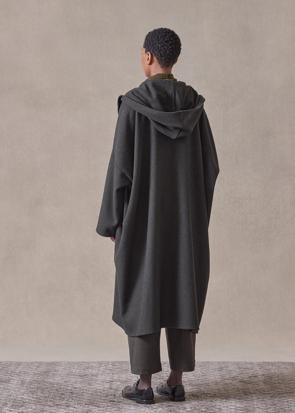 wool cashmere wide hooded buttoned coat - 3/4 length (blackloden)