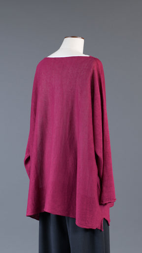 side ways knitted sweater - long in magenta