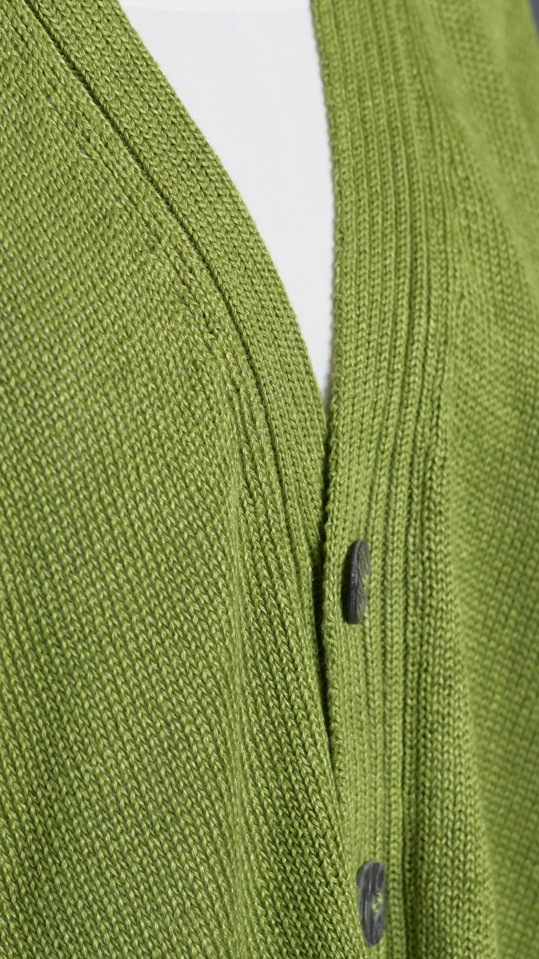 v neck cardigan - mid in limelight