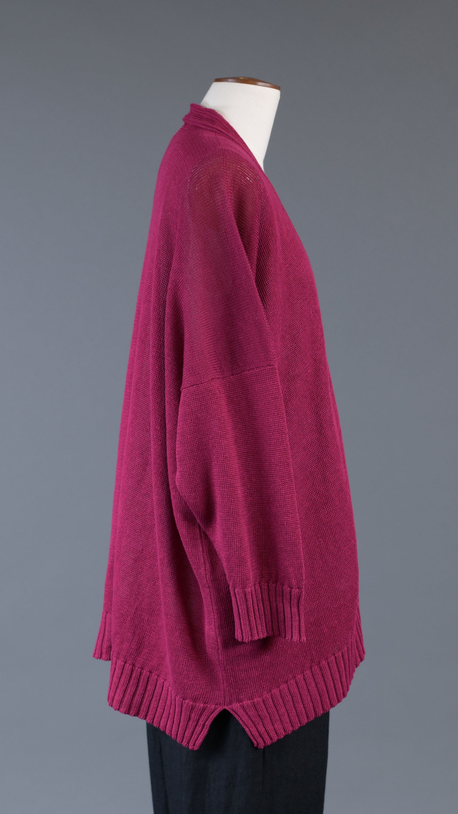 wide v neck cardigan - long in magenta