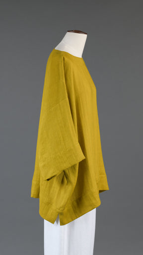 scoop neck 3/4 sleeve top with hem bands - long in dijon