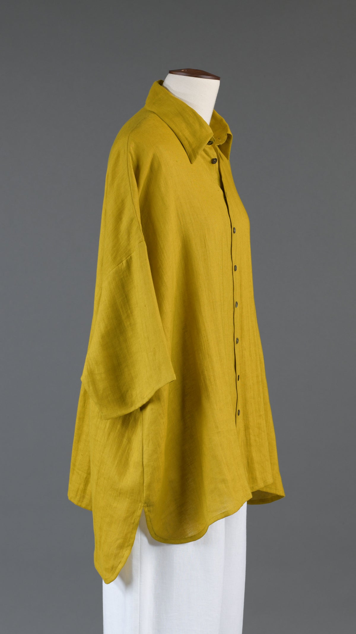 sloped shoulder wide a-line short sleeve shirt with collar - long in dijon