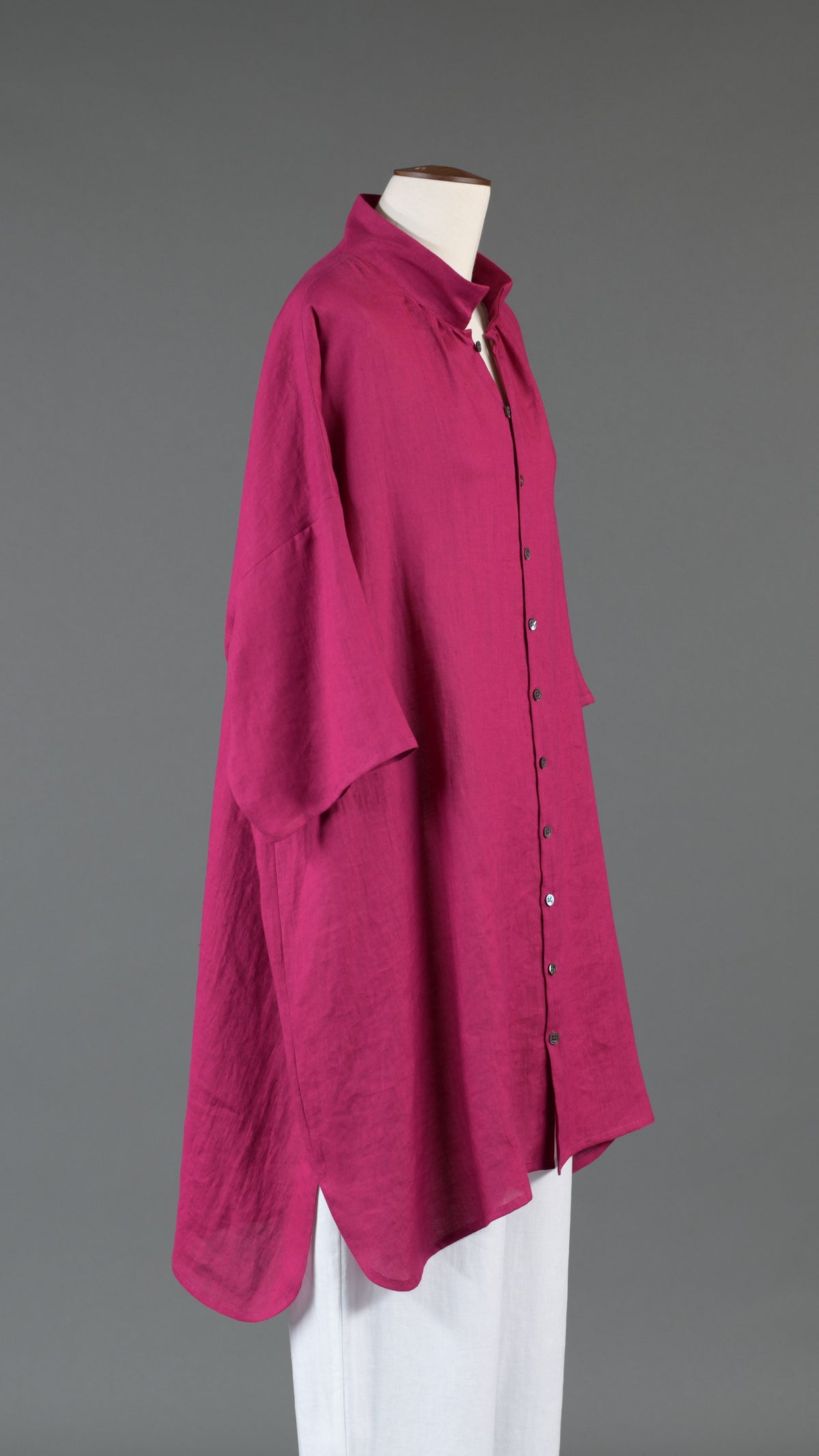 sloped shoulder wide a-line pleated collar short sleeve shirt - very long in magenta