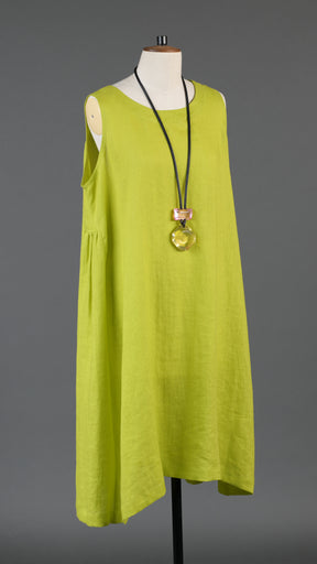 3/4 length side pleated sleeveless dress in greenlemon