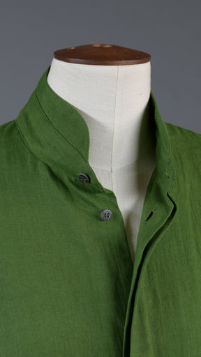 side panelled shirt with double stand collar - mid plus in darklime
