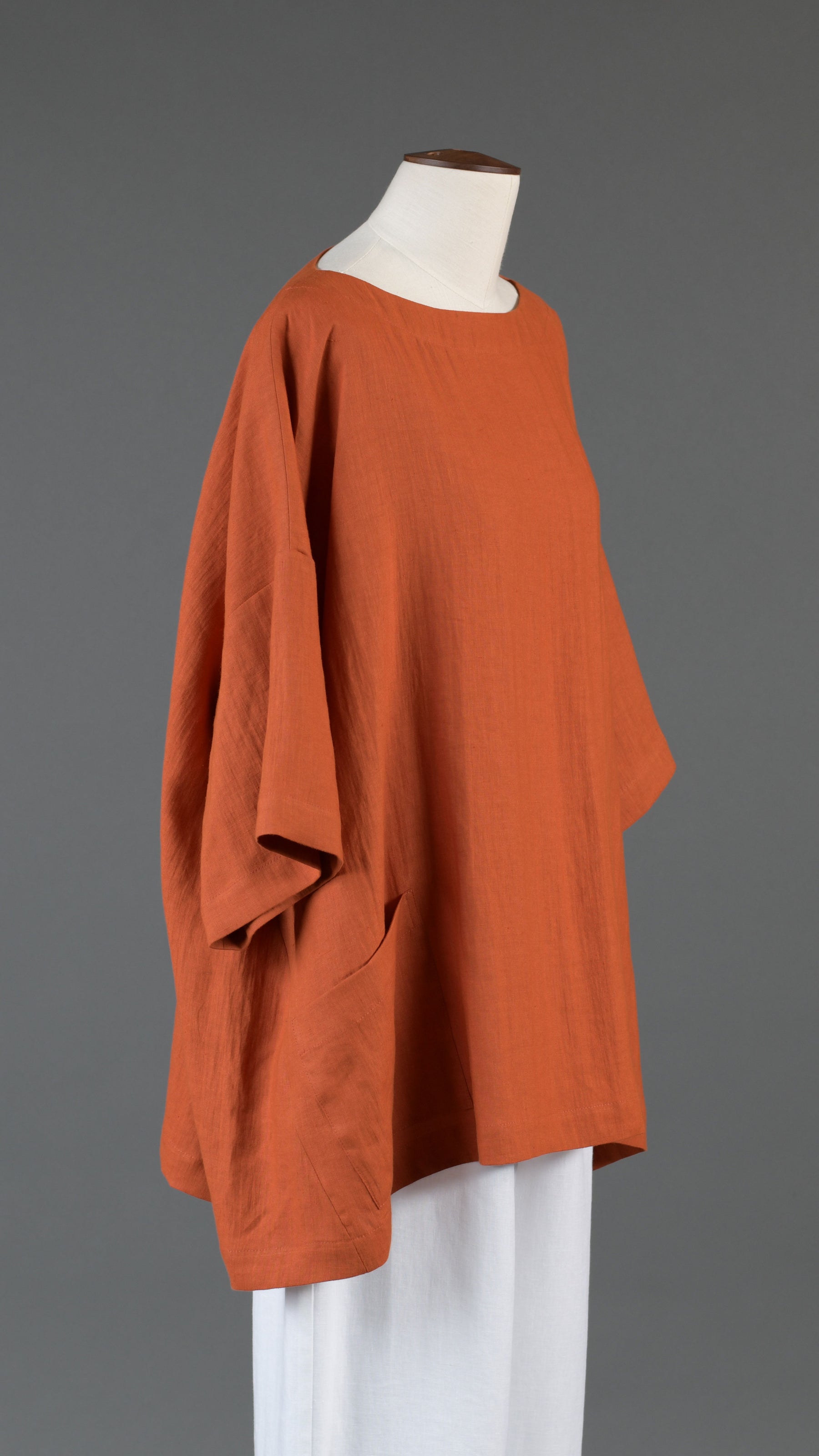 angle-to-front 3/4 sleeve scoop neck tunic - long in burntorange