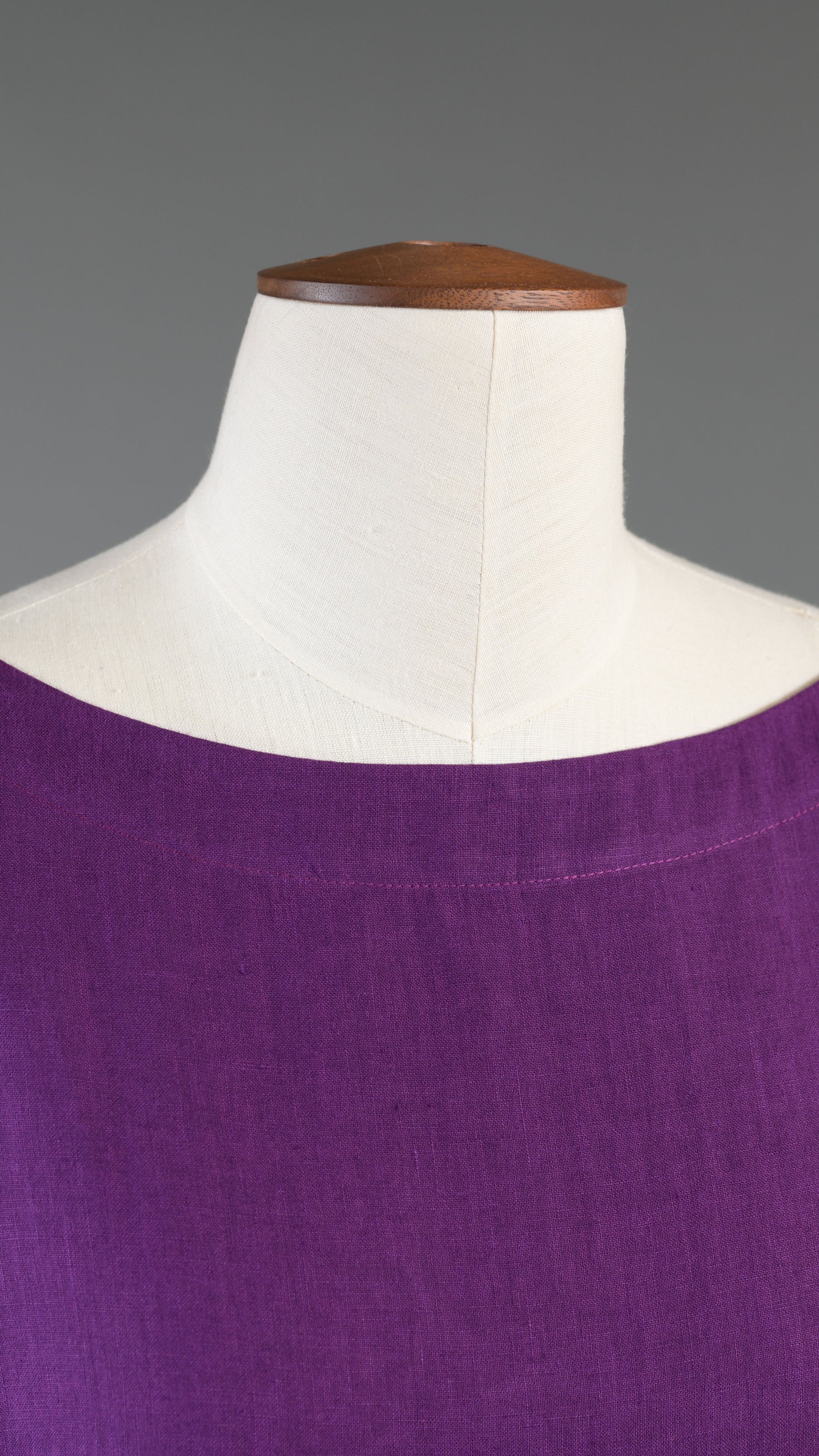 angle-to-front 3/4 sleeve scoop neck tunic - long in violet