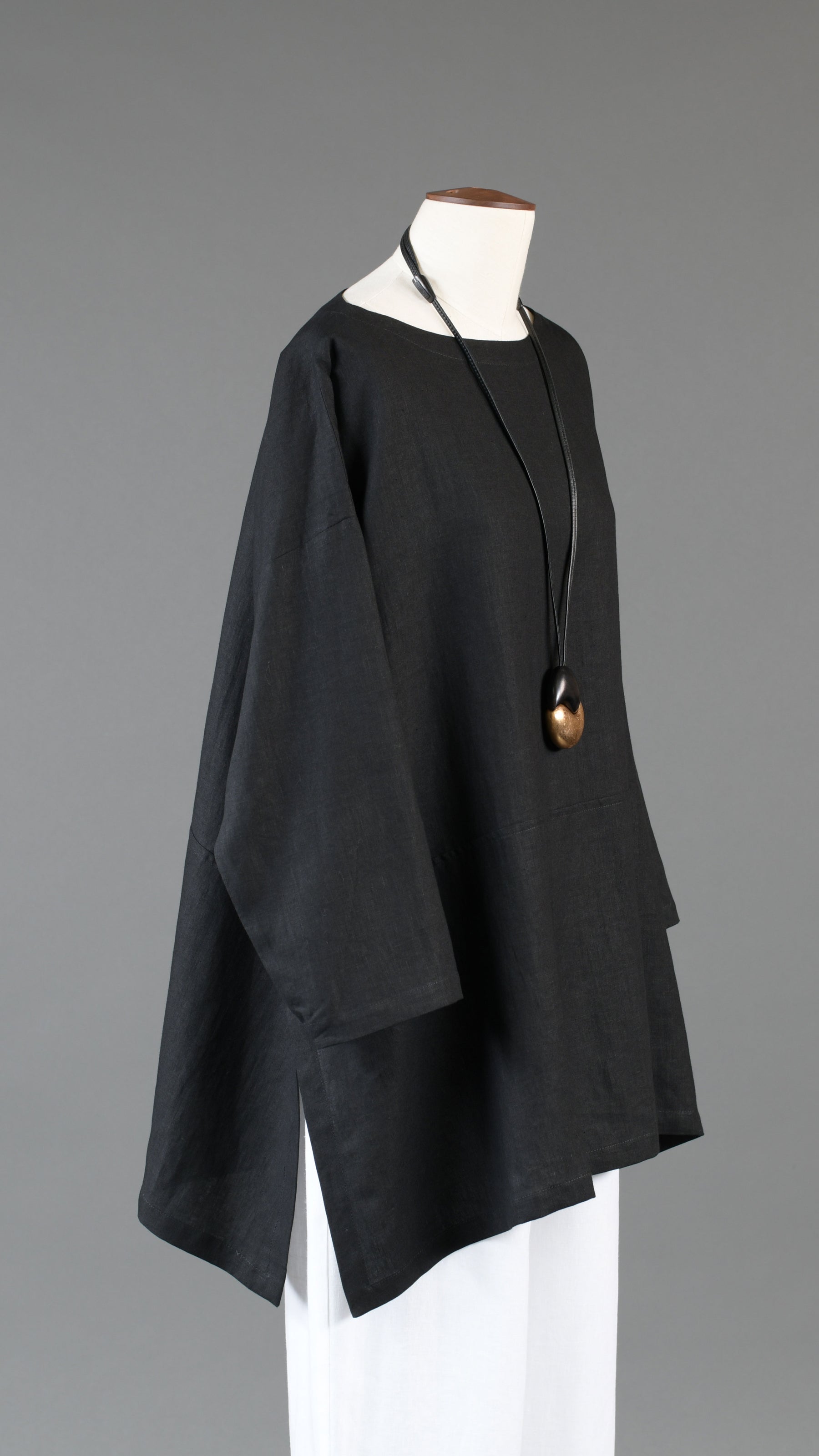 wide a-line scoop neck tunic with side slit detail - long in black