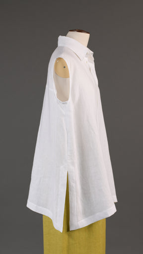 slim a-line sleeveless shirt with collar and side slit detail - long in white