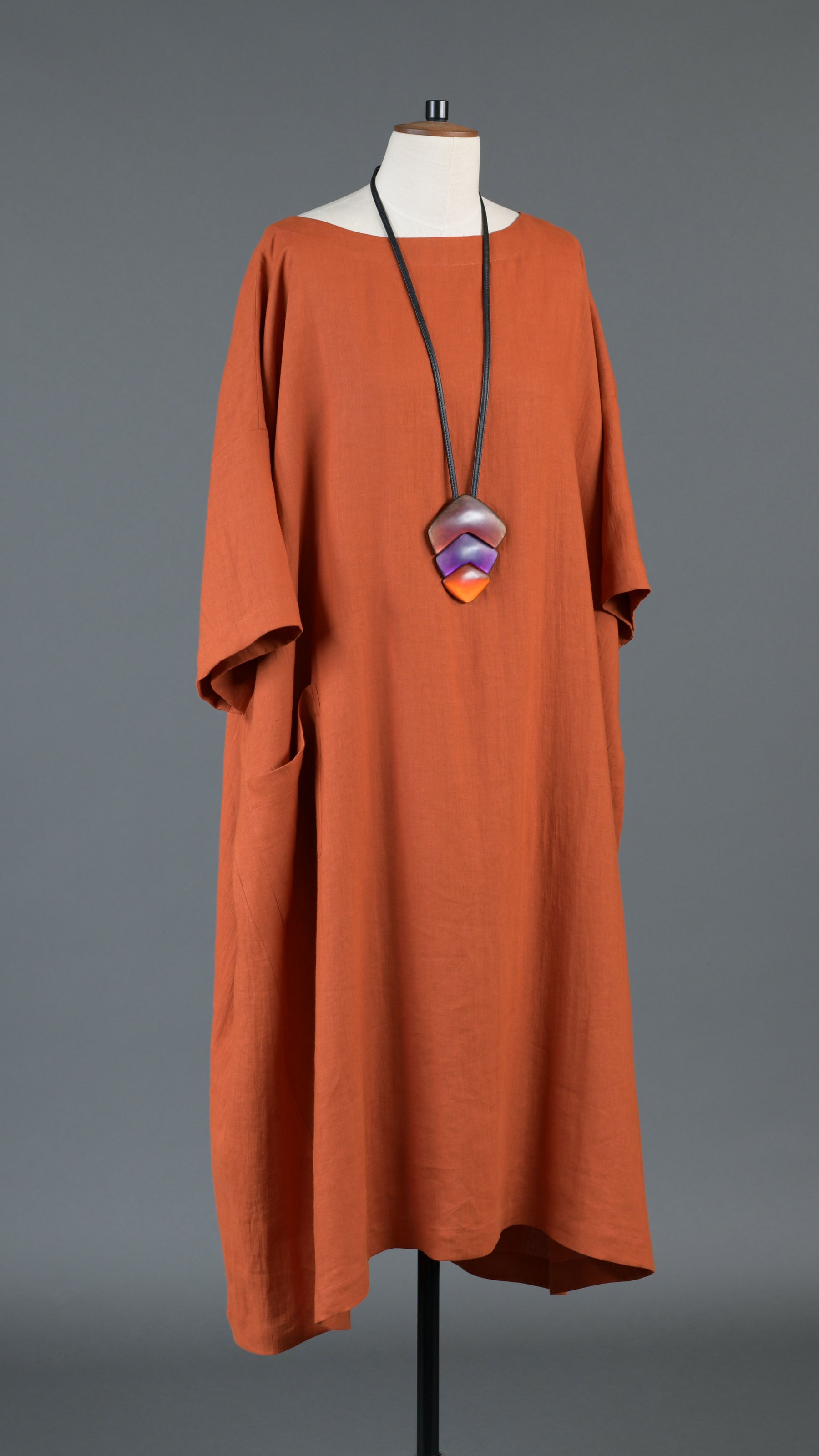 angle-to-front side seam scoop neck t shirt dress in burntorange