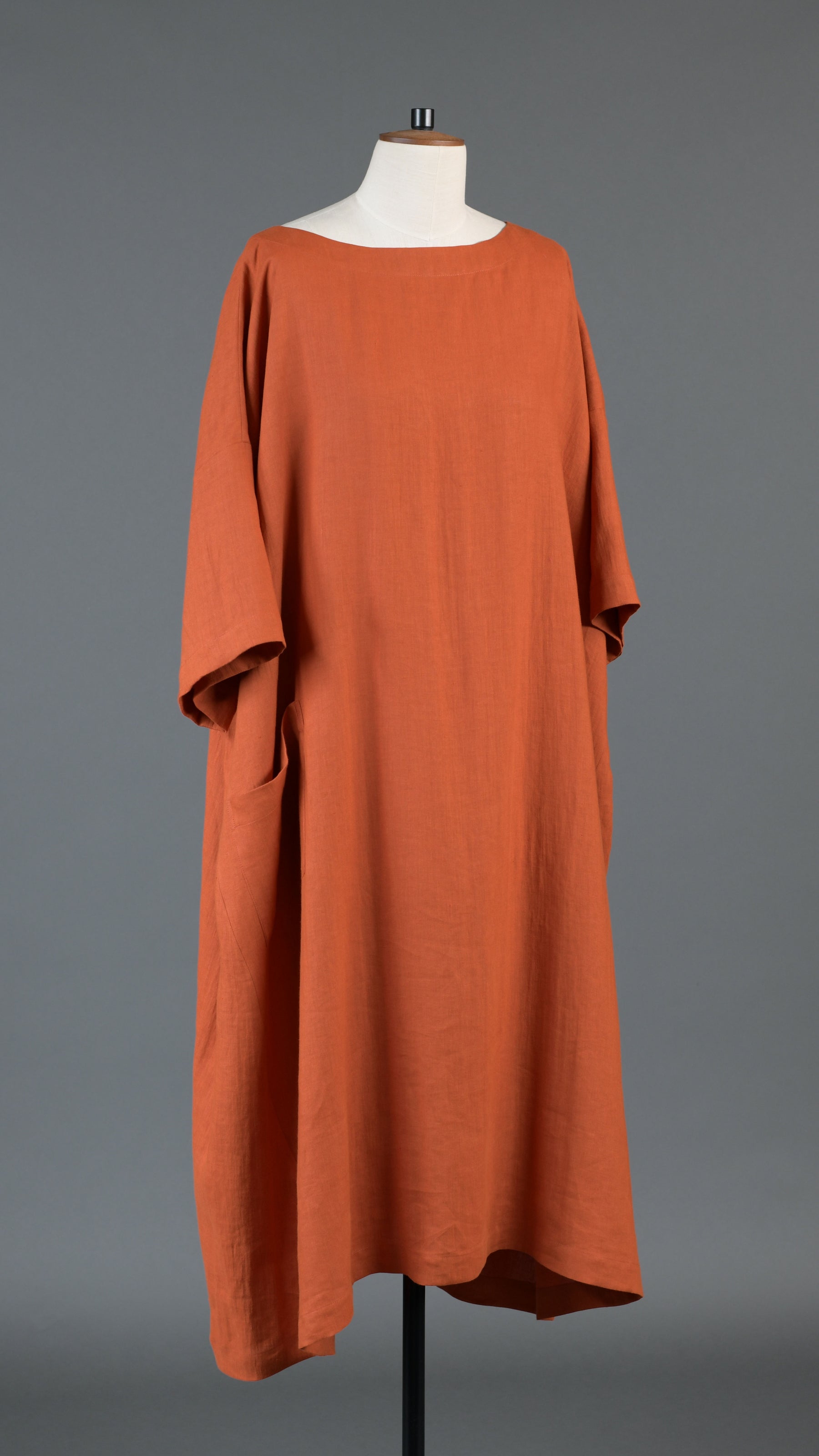 angle-to-front side seam scoop neck t shirt dress in burntorange